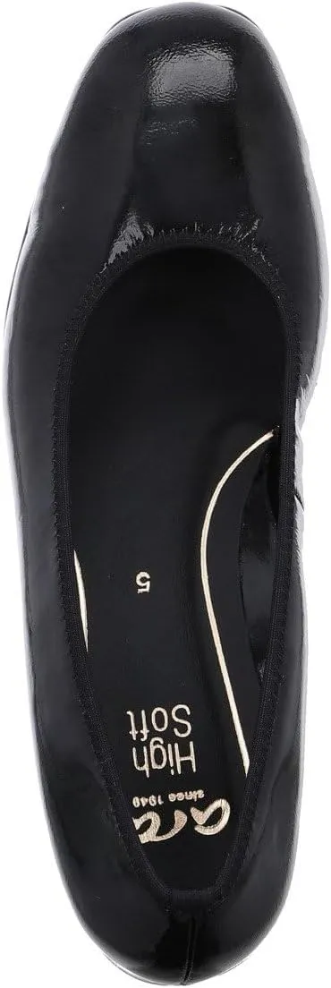 ARA Women's Closed-Toe Pumps