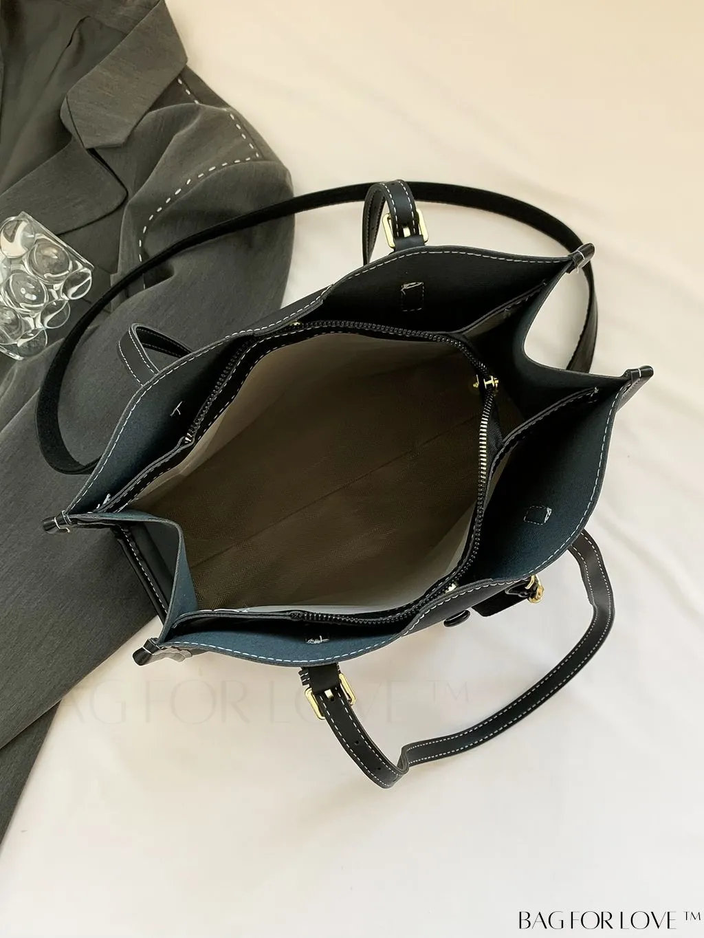 BagForLove - Stylish Tote Bag with Spacious Interior