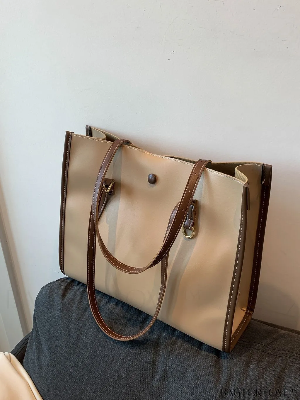 BagForLove - Stylish Tote Bag with Spacious Interior