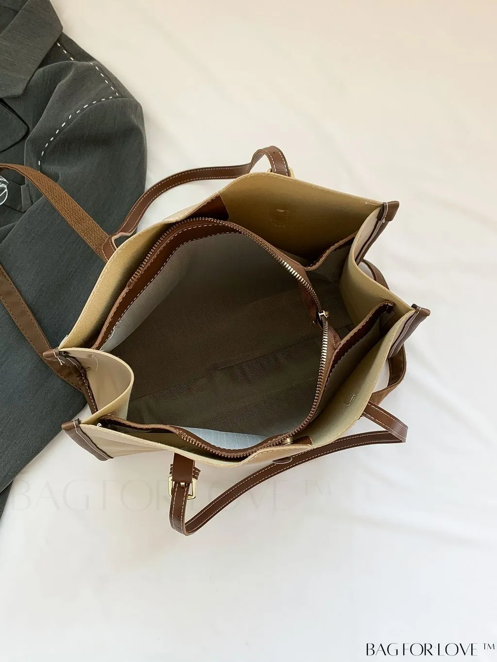 BagForLove - Stylish Tote Bag with Spacious Interior
