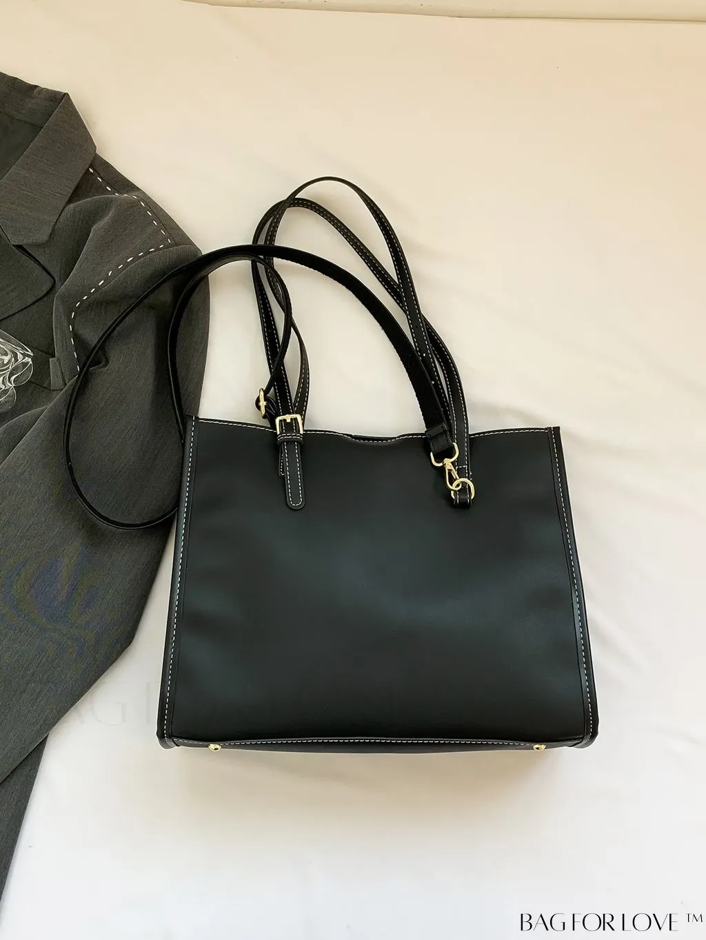 BagForLove - Stylish Tote Bag with Spacious Interior