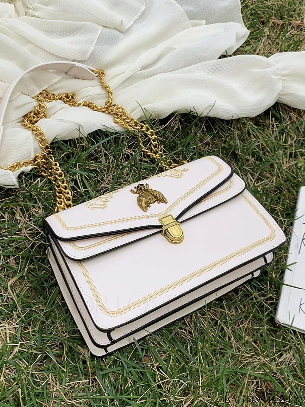 BagForLove - Stylish Womens Bee-Embellished Chain Shoulder & Crossbody Bag