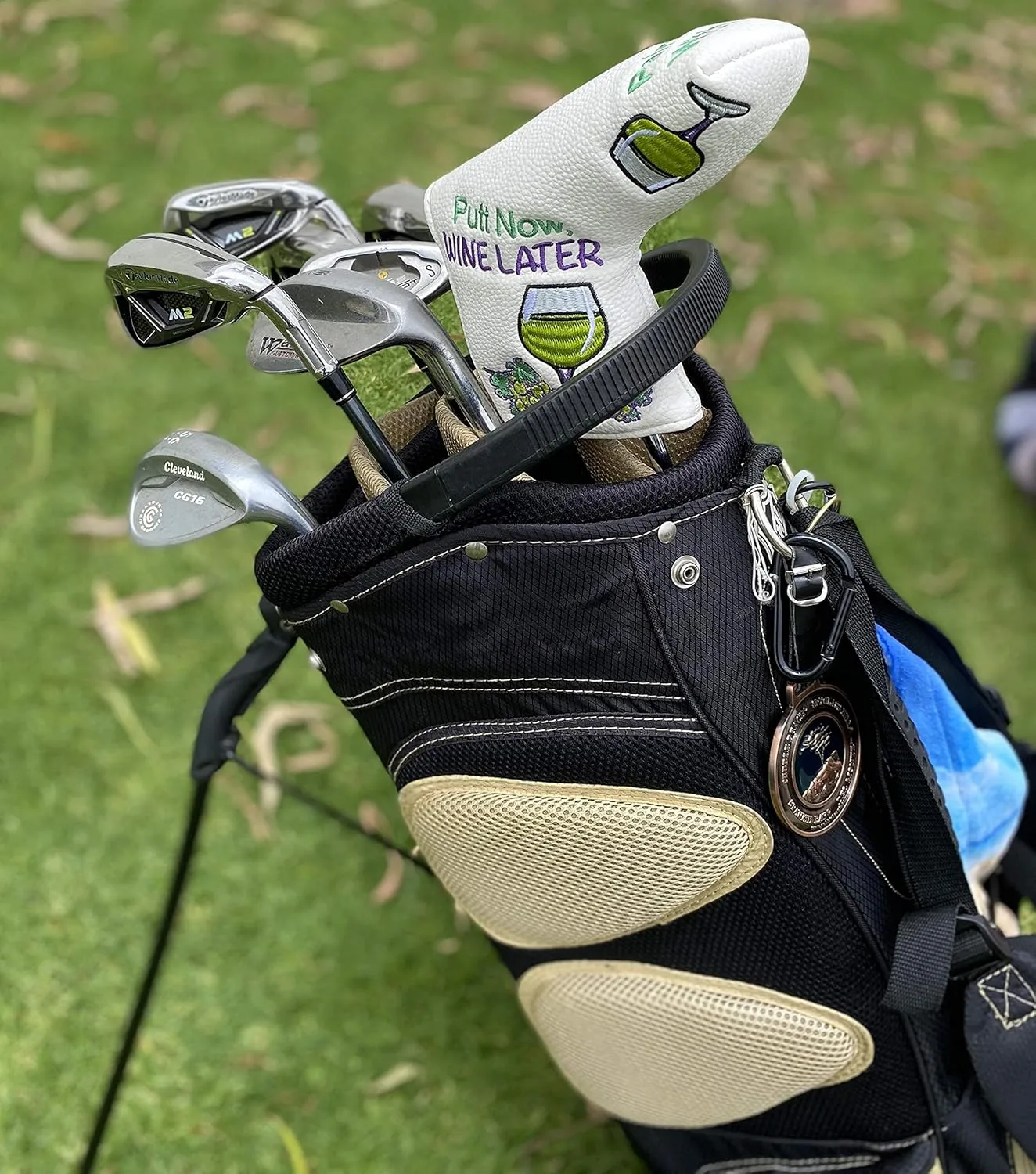 Blade Putter Cover, PU Leather with Embroidered Designs and Magnetic Closure