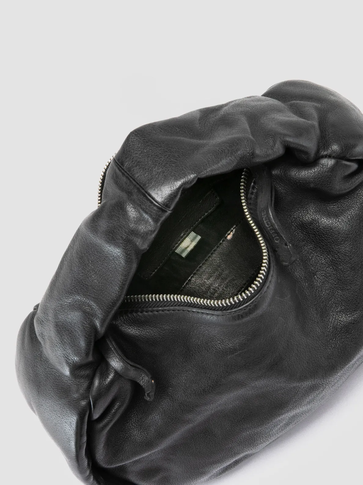 BOLINA 044 - Black Leather Shoulder Bag