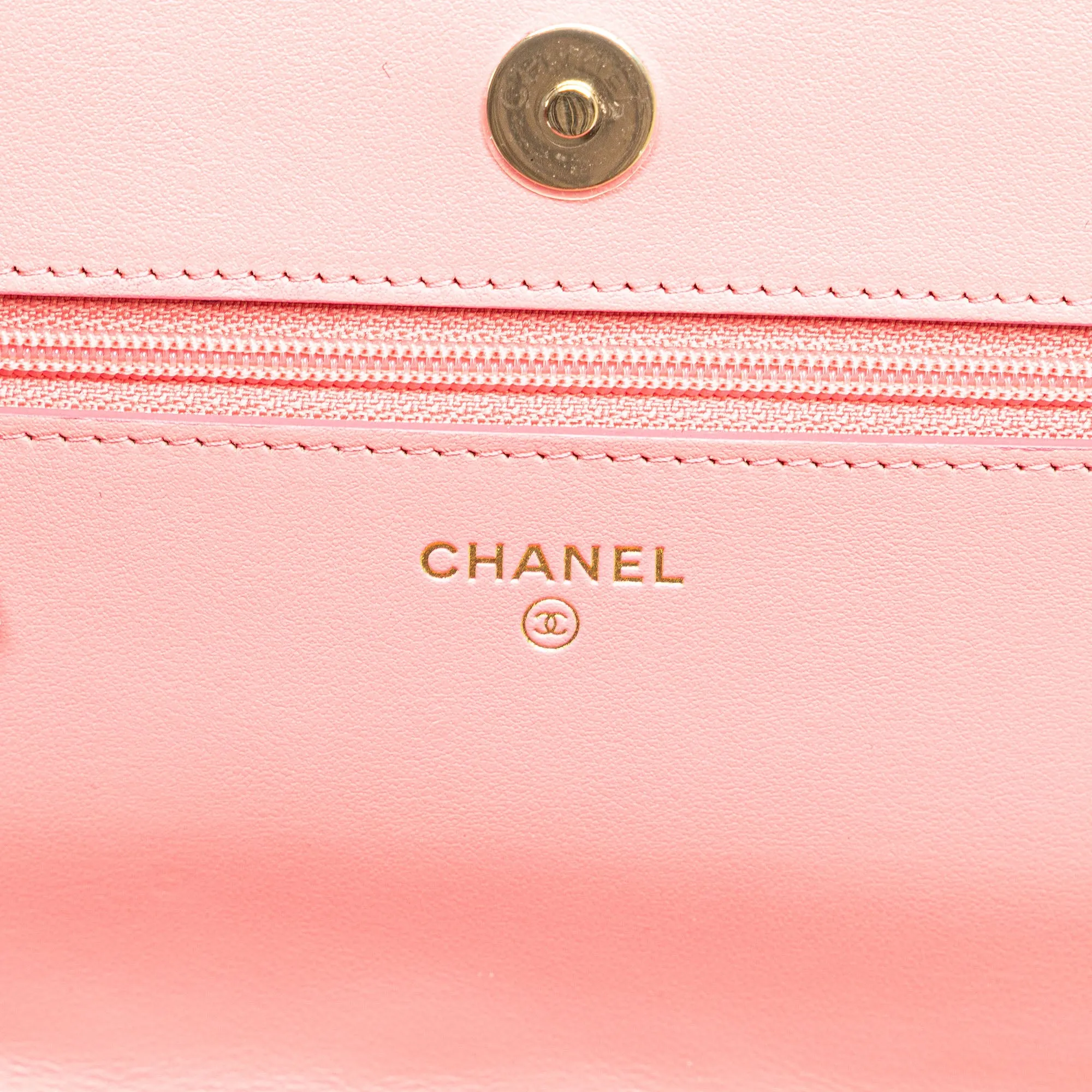 CC Caviar Camellia Wallet On Chain