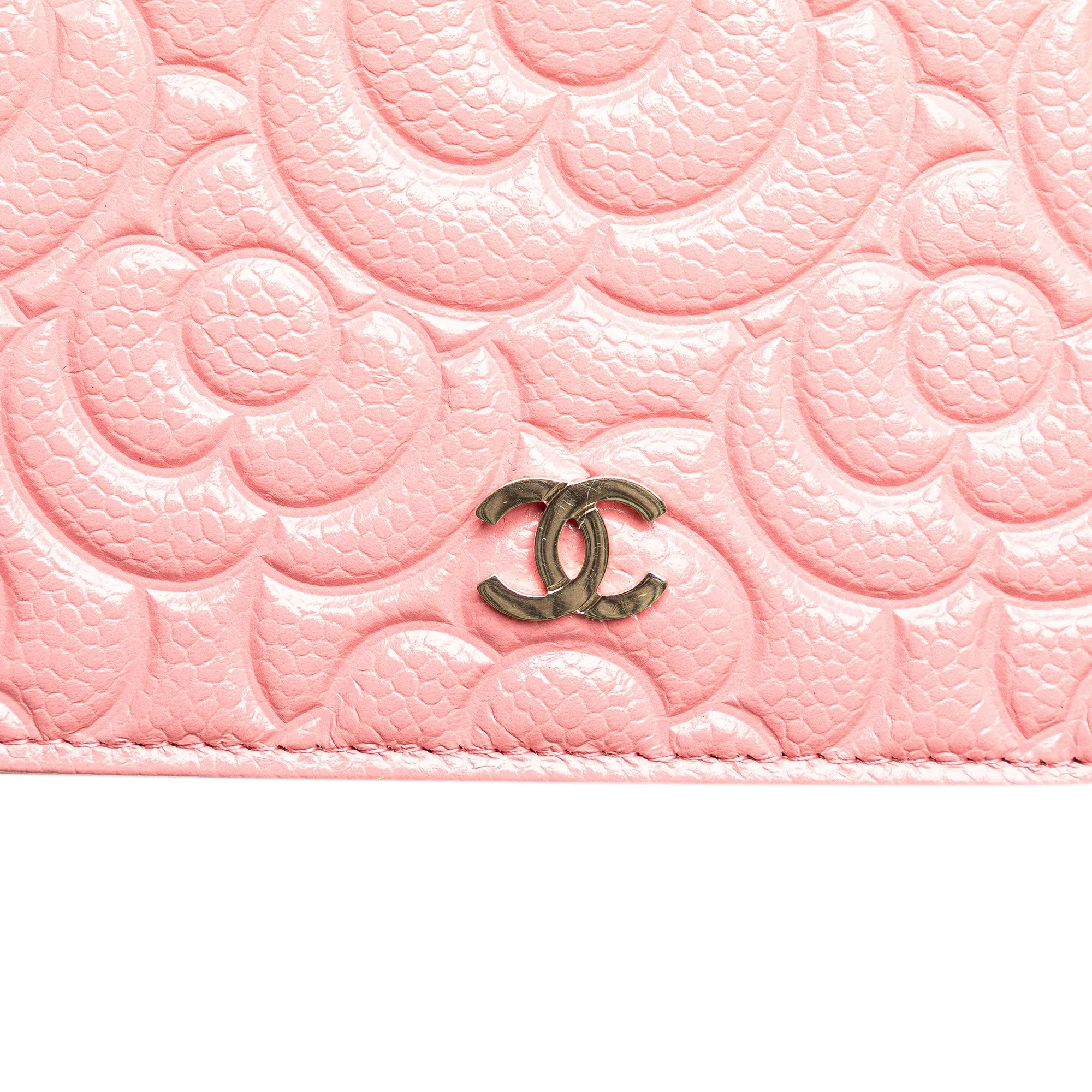 CC Caviar Camellia Wallet On Chain