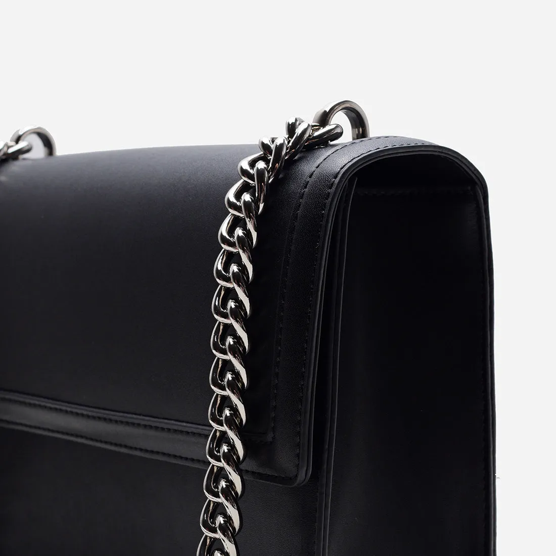 Chandler Chain Shoulder Bag