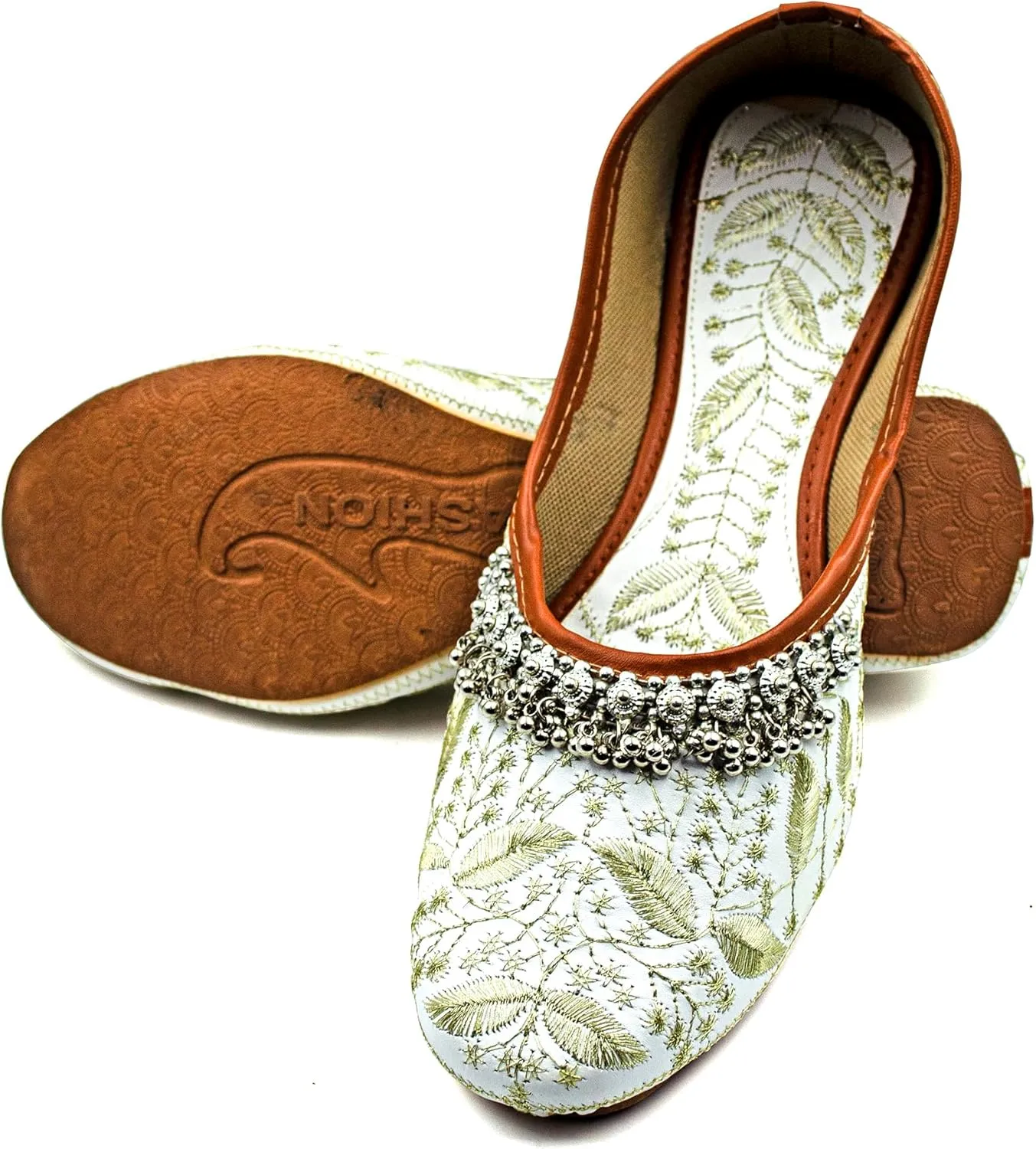 Chandrakala Payal Mojaris for Women, Flats Punjabi Jutti Embellished Khussa (WF154-P)