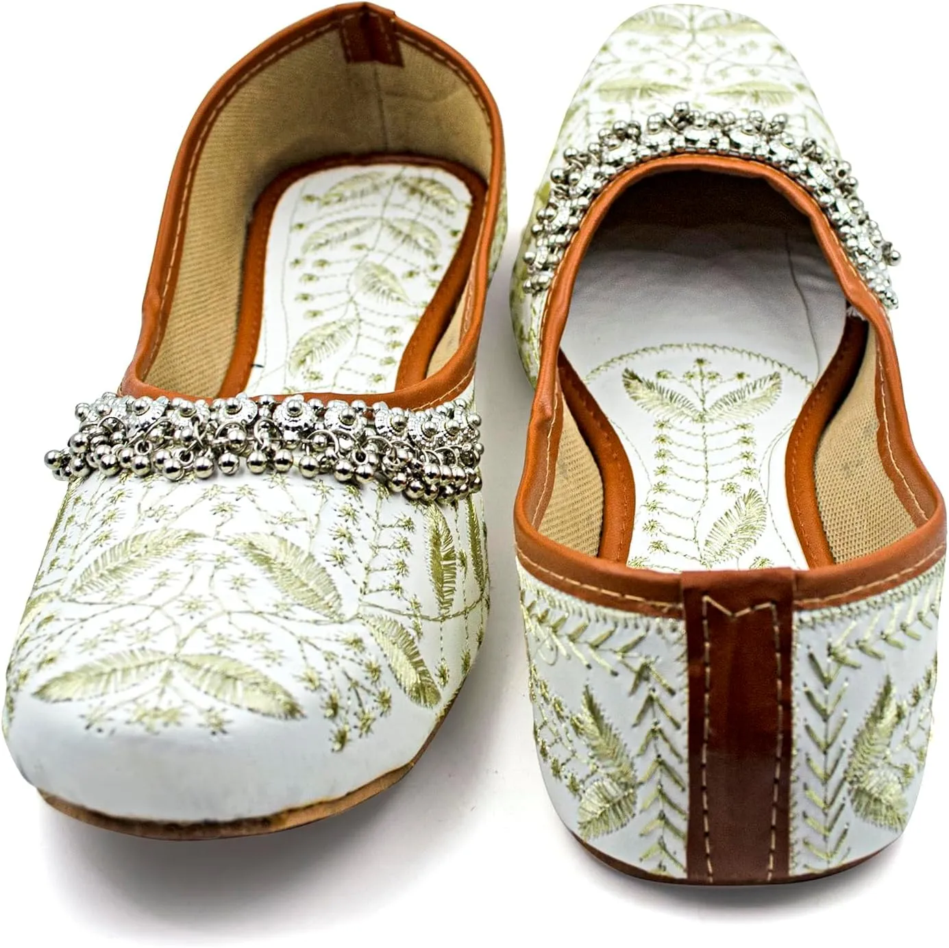 Chandrakala Payal Mojaris for Women, Flats Punjabi Jutti Embellished Khussa (WF154-P)