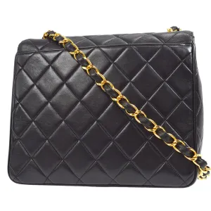 CHANEL 1994-1996 Straight Flap Medium Black Lambskin 47549