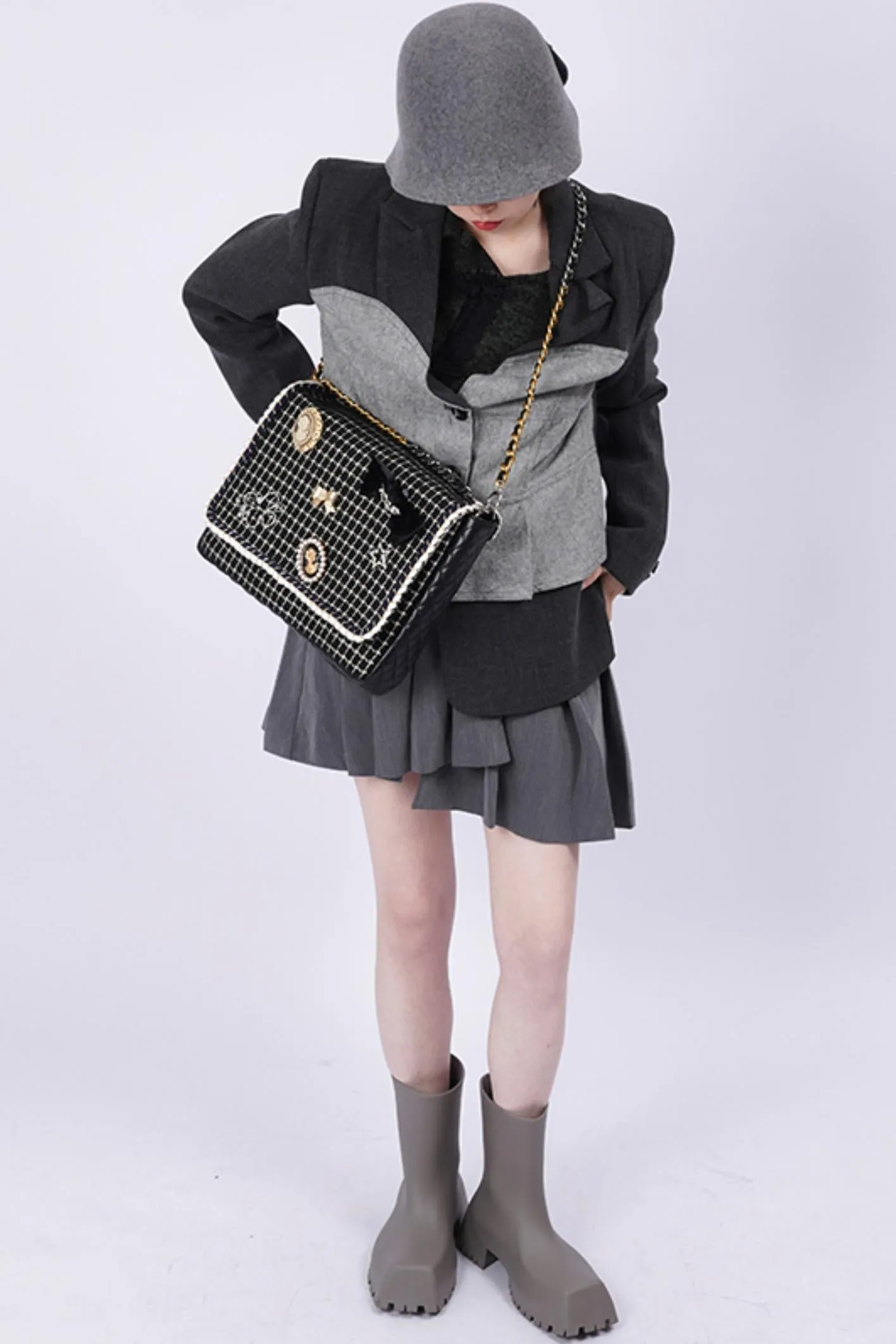 Chic Chain Crossbody Bag