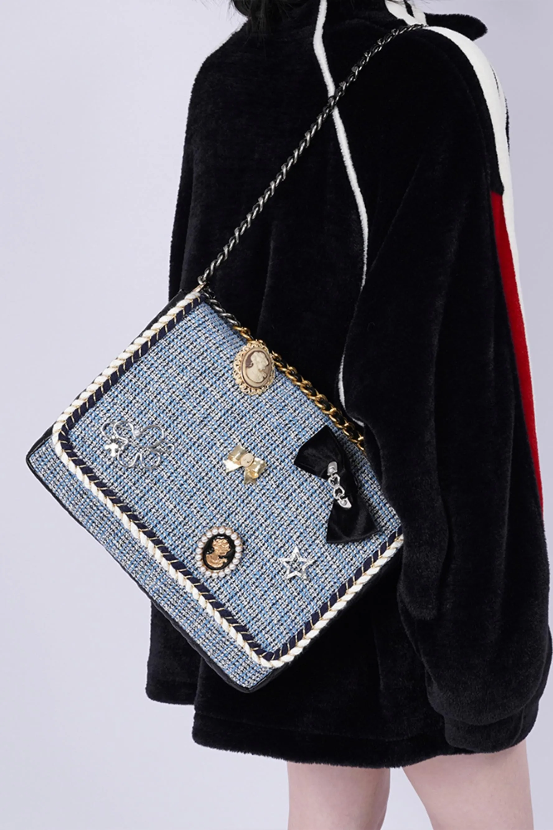 Chic Chain Crossbody Bag
