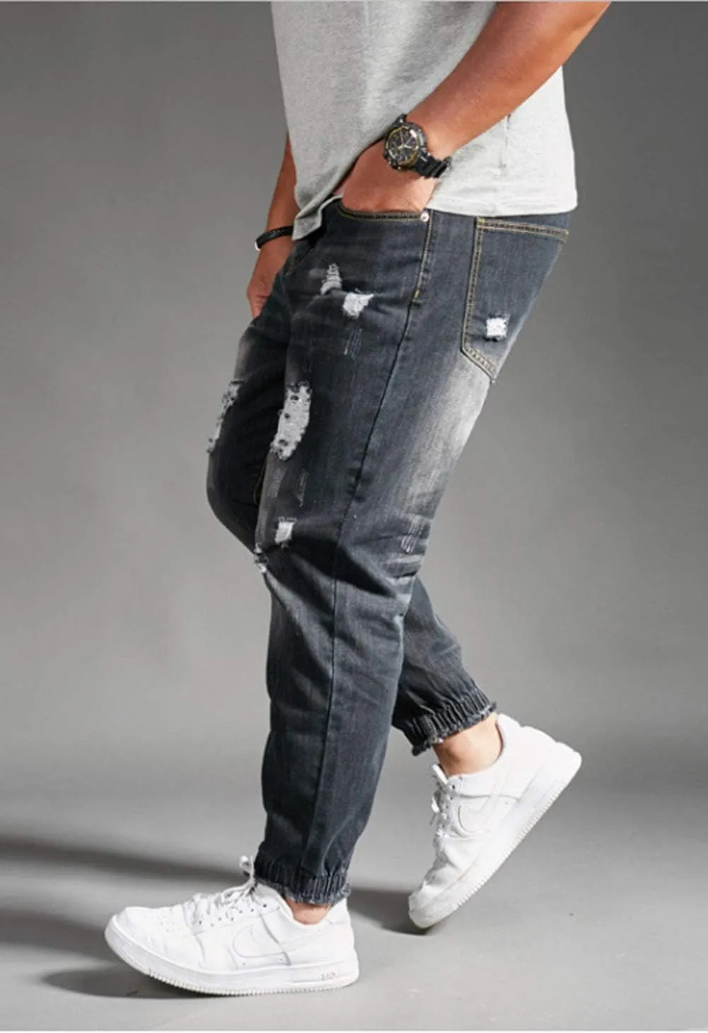 chouyatou Men's Casual Distressed Style Tapered Leg Harem Jogger Jeans Crop Denim Pants