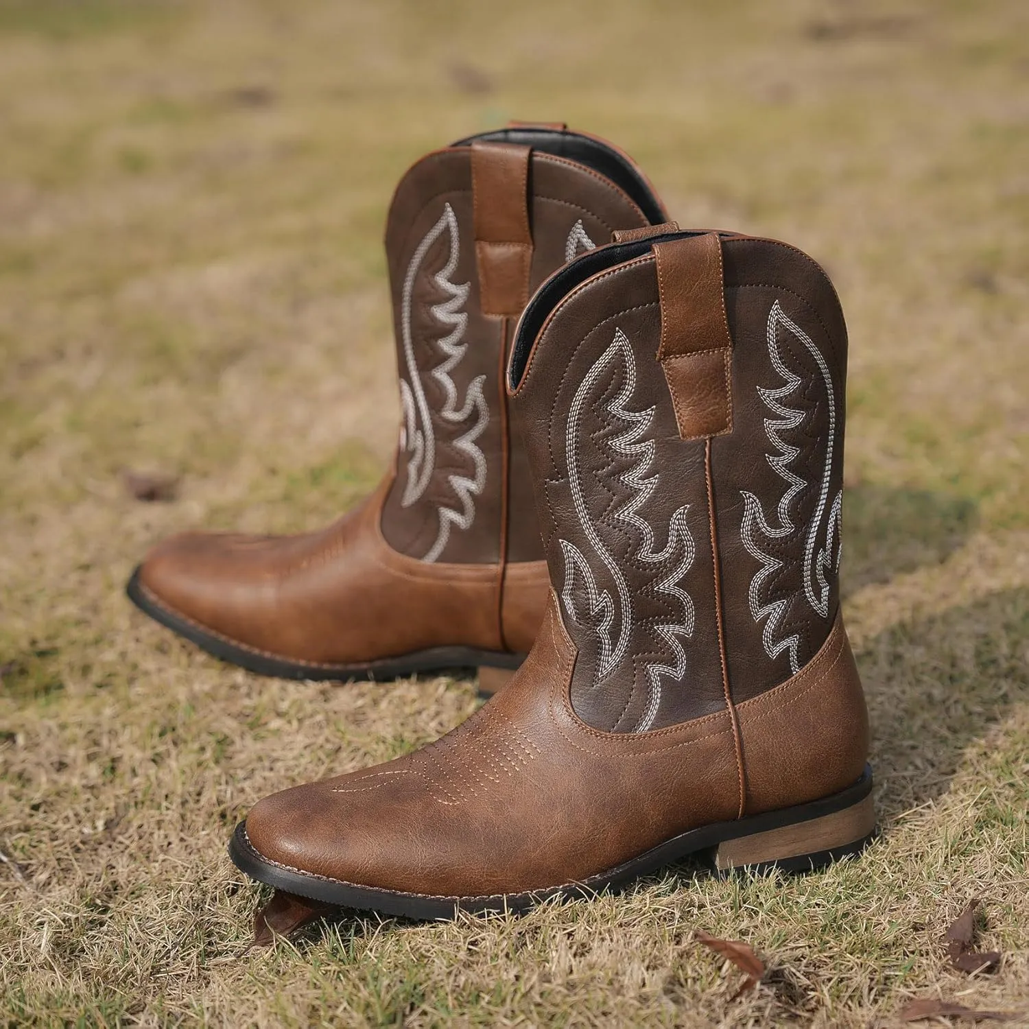 Cowboy Boots For Men Western Fashionable Retro Stylish Embroidered Square Toe Boots Chunky Heel