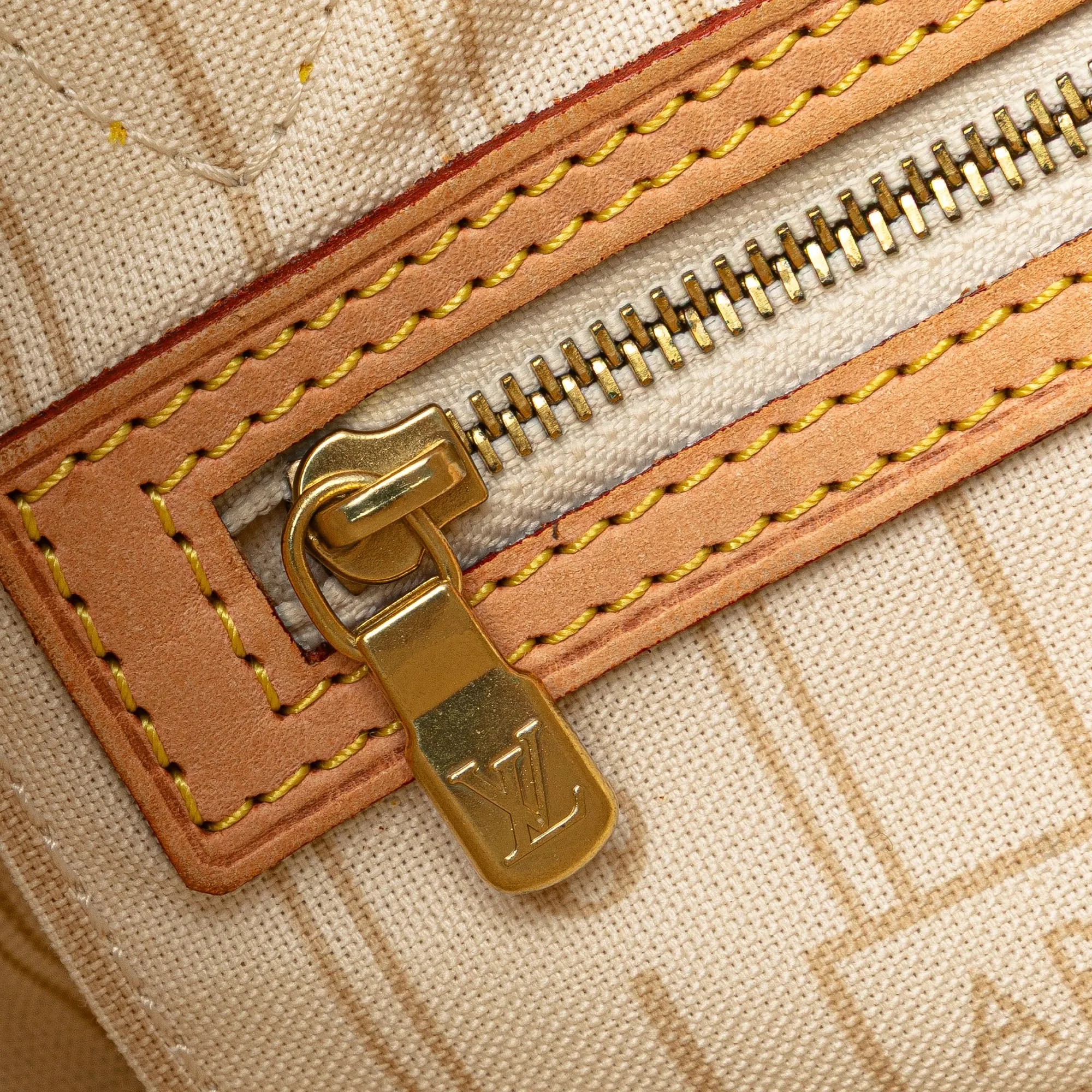 Damier Azur Neverfull PM