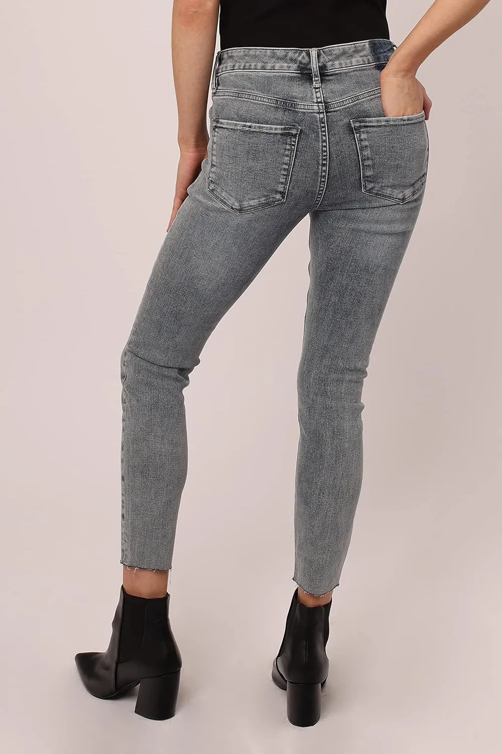 DEAR JOHN Gisele Women's Skinny Jeans Mid Rise Mid-Waisted Classic Comfort