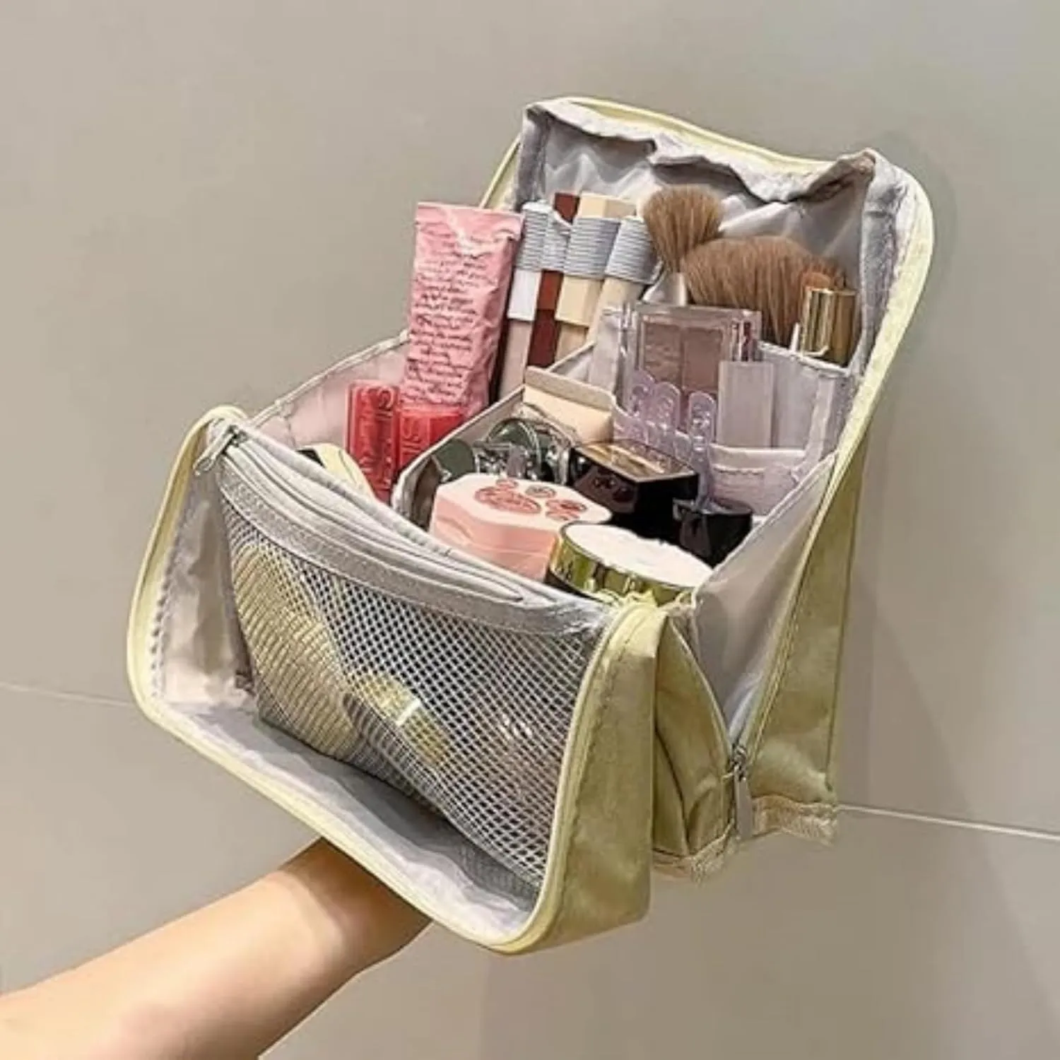 Doresty Makeup Bag, Doresty Multi-purpose Large Capacity Oxford Cloth Standing Makeup Bag, Makeup Bags with Compartments and Handle, Portable Travel Makeup Organizer (Gray)