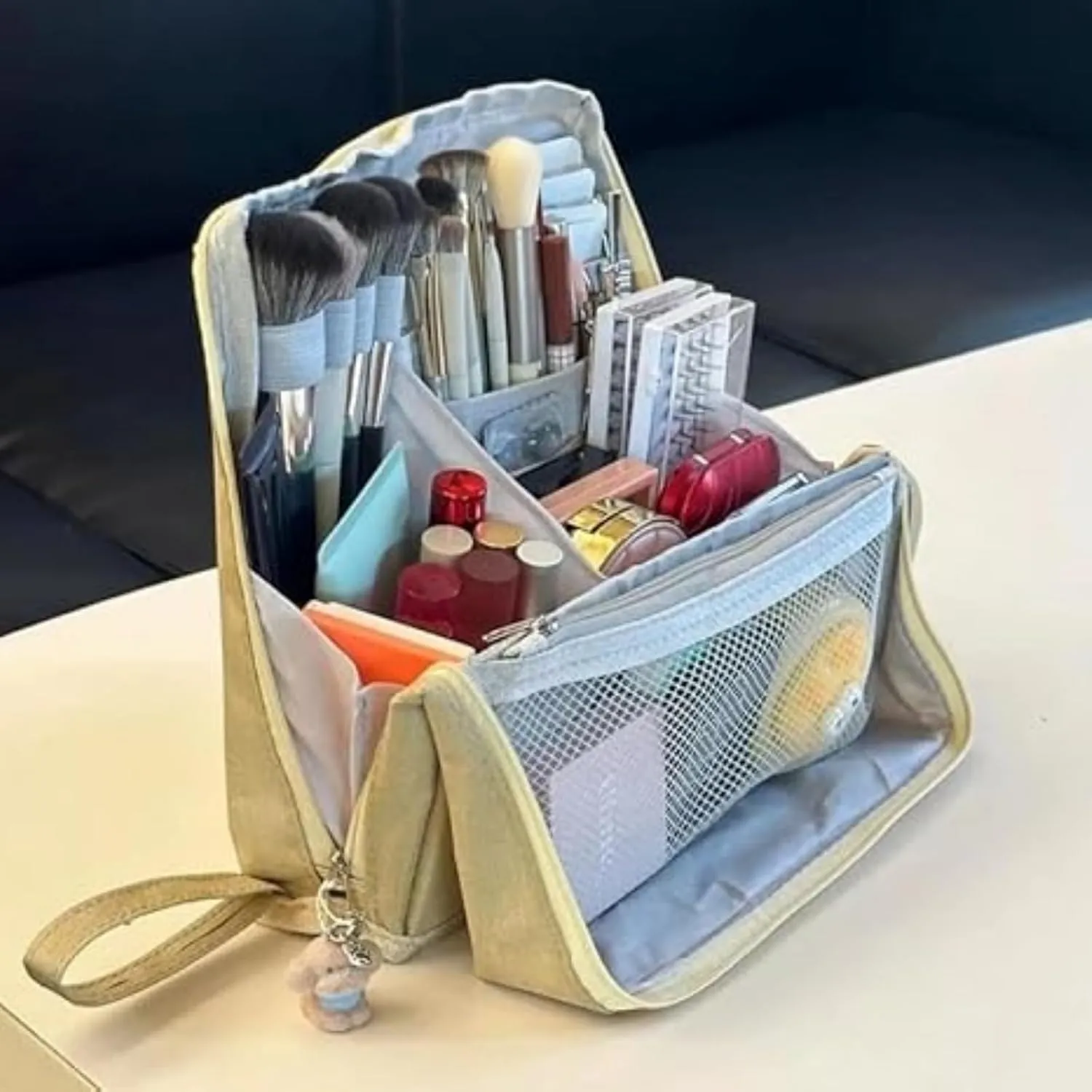 Doresty Makeup Bag, Doresty Multi-purpose Large Capacity Oxford Cloth Standing Makeup Bag, Makeup Bags with Compartments and Handle, Portable Travel Makeup Organizer (Gray)
