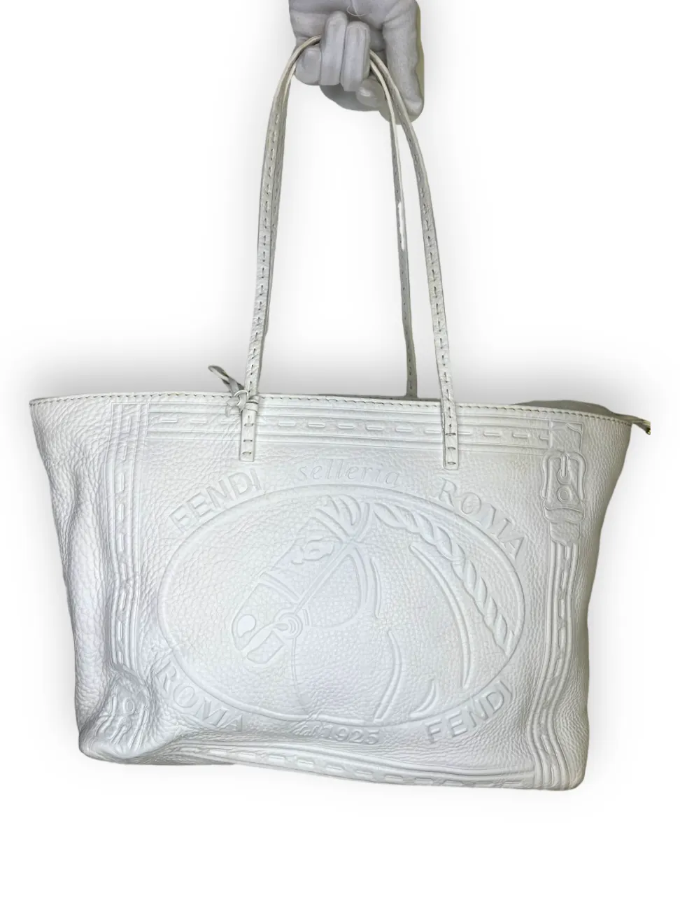 Fendi Selleria Leather Bag