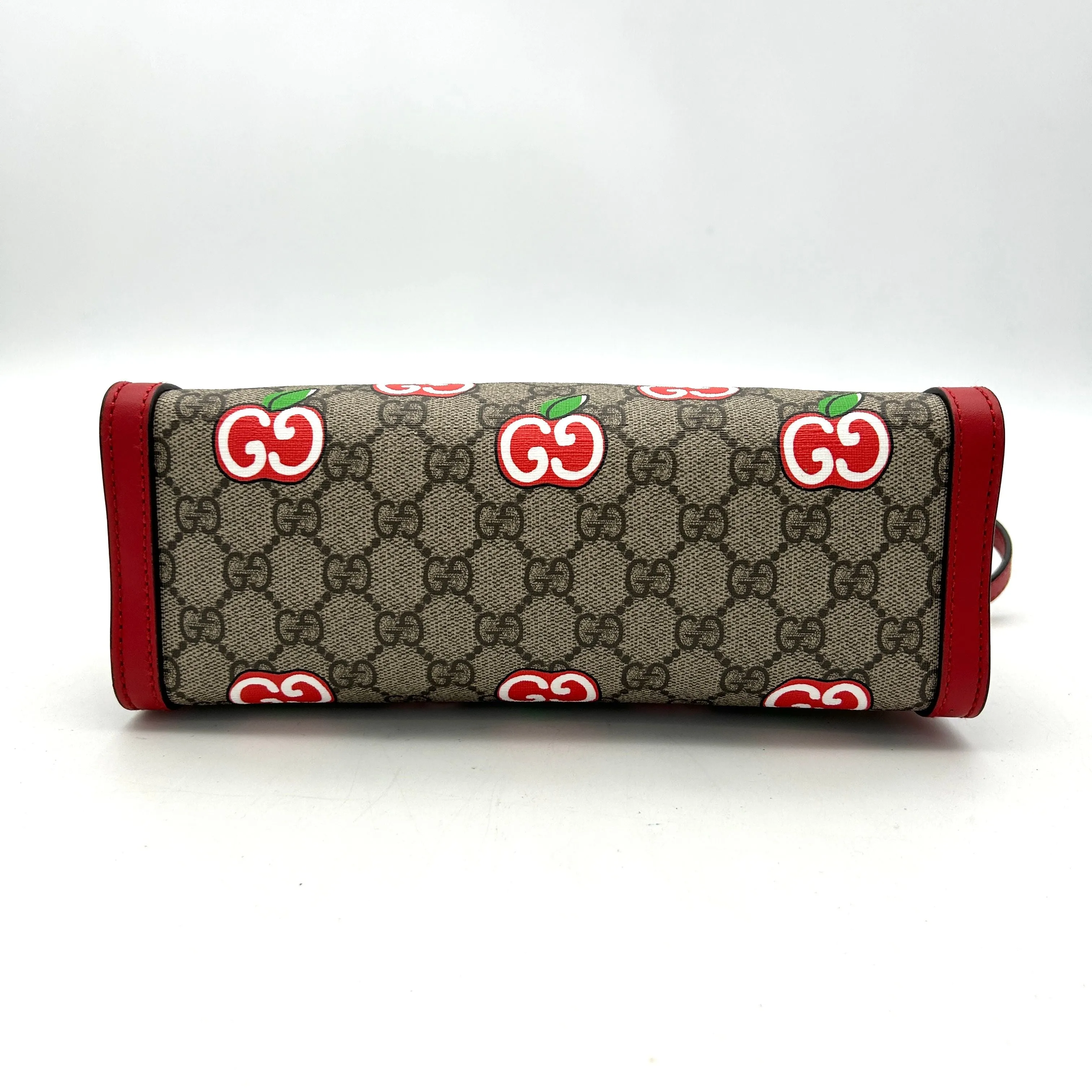 Gucci Gucci GG Supreme Apple Padlock Tote gu8880cc