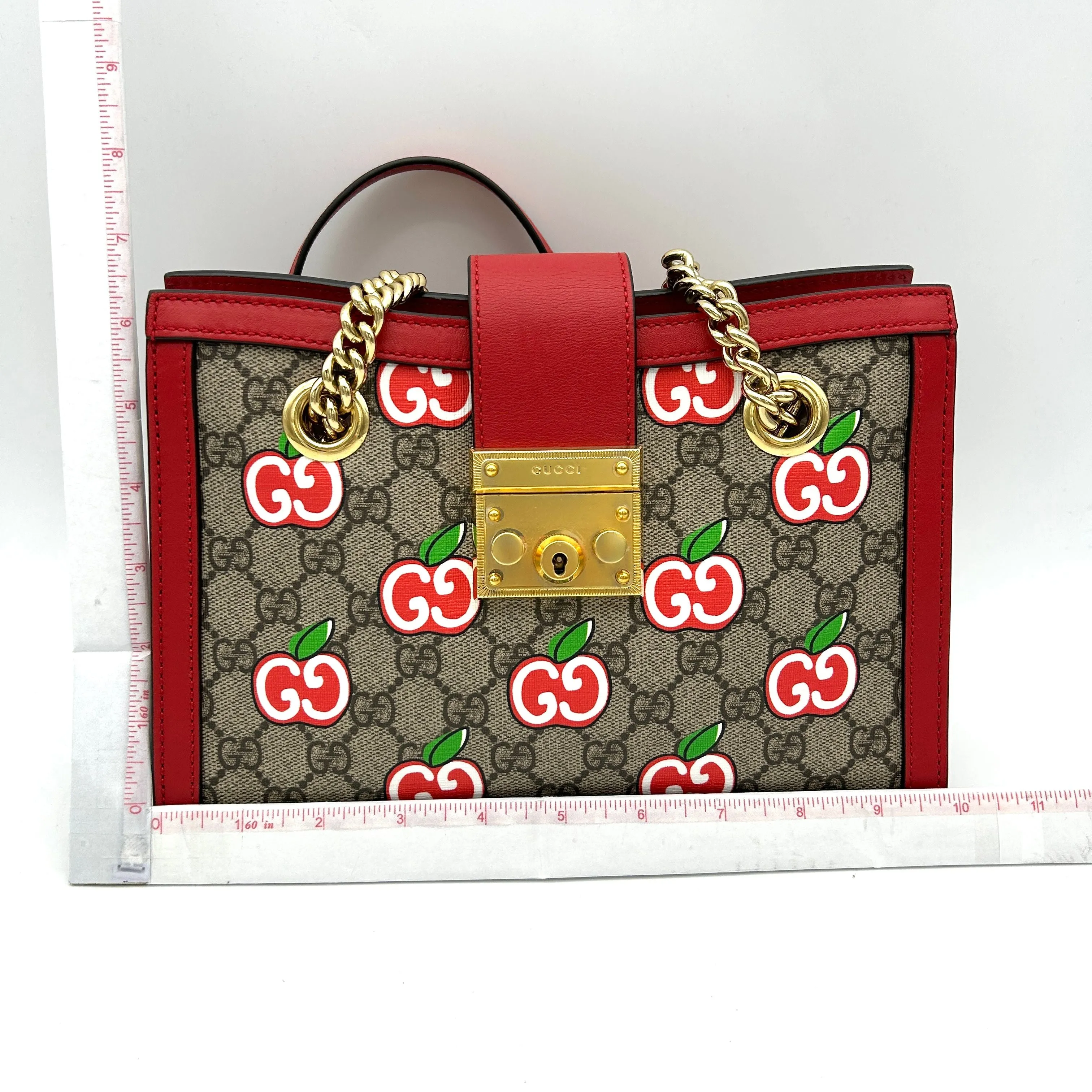 Gucci Gucci GG Supreme Apple Padlock Tote gu8880cc
