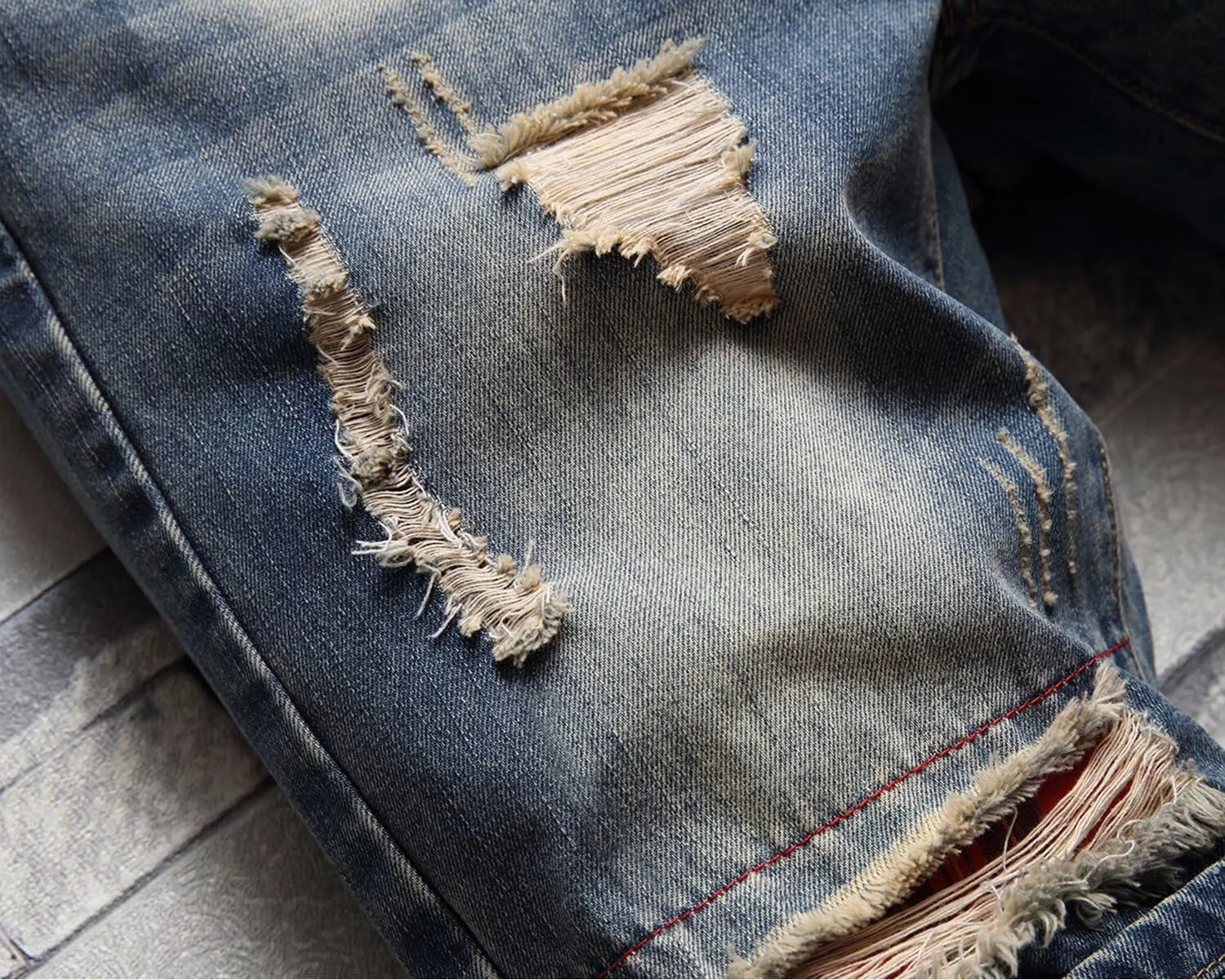 HENGAO Men's Ripped Jean Short Distressed Straight Fit Denim Shorts