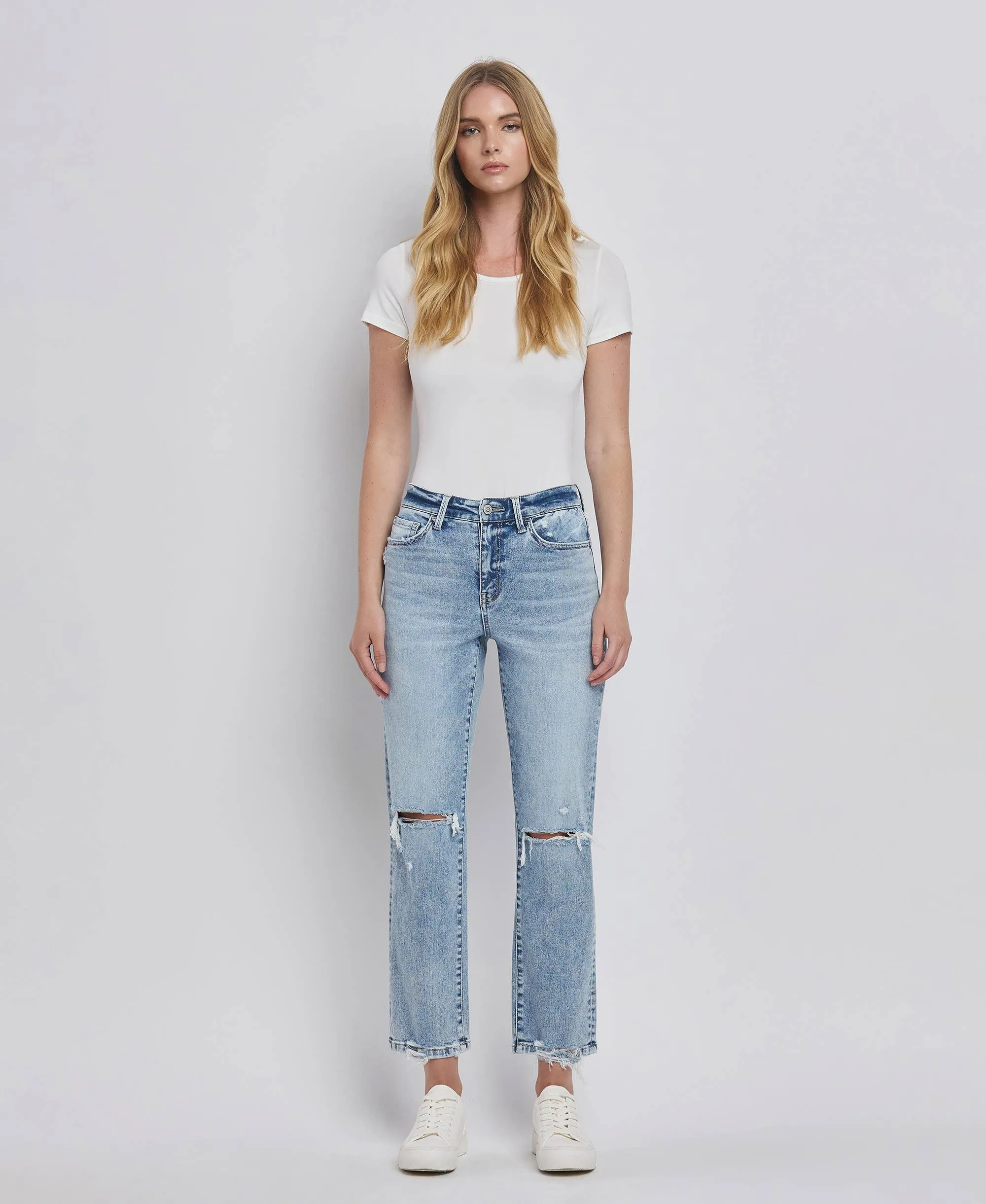 HIGH RISE DISTRESSED STRAIGHT JEANS