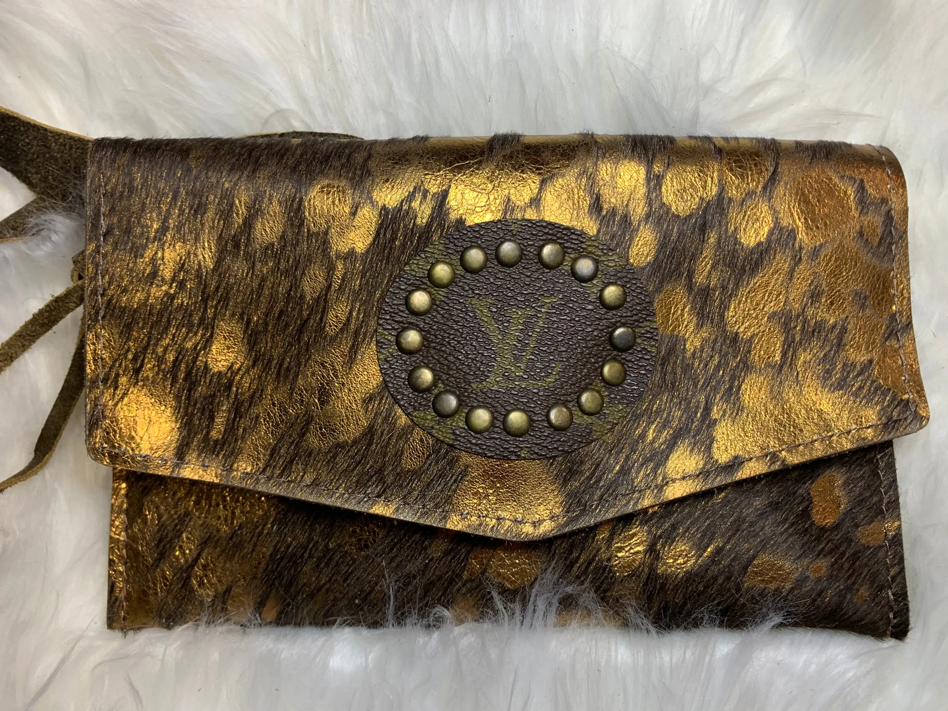 Keep It Gypsy Jordan Cowhide Crossbody