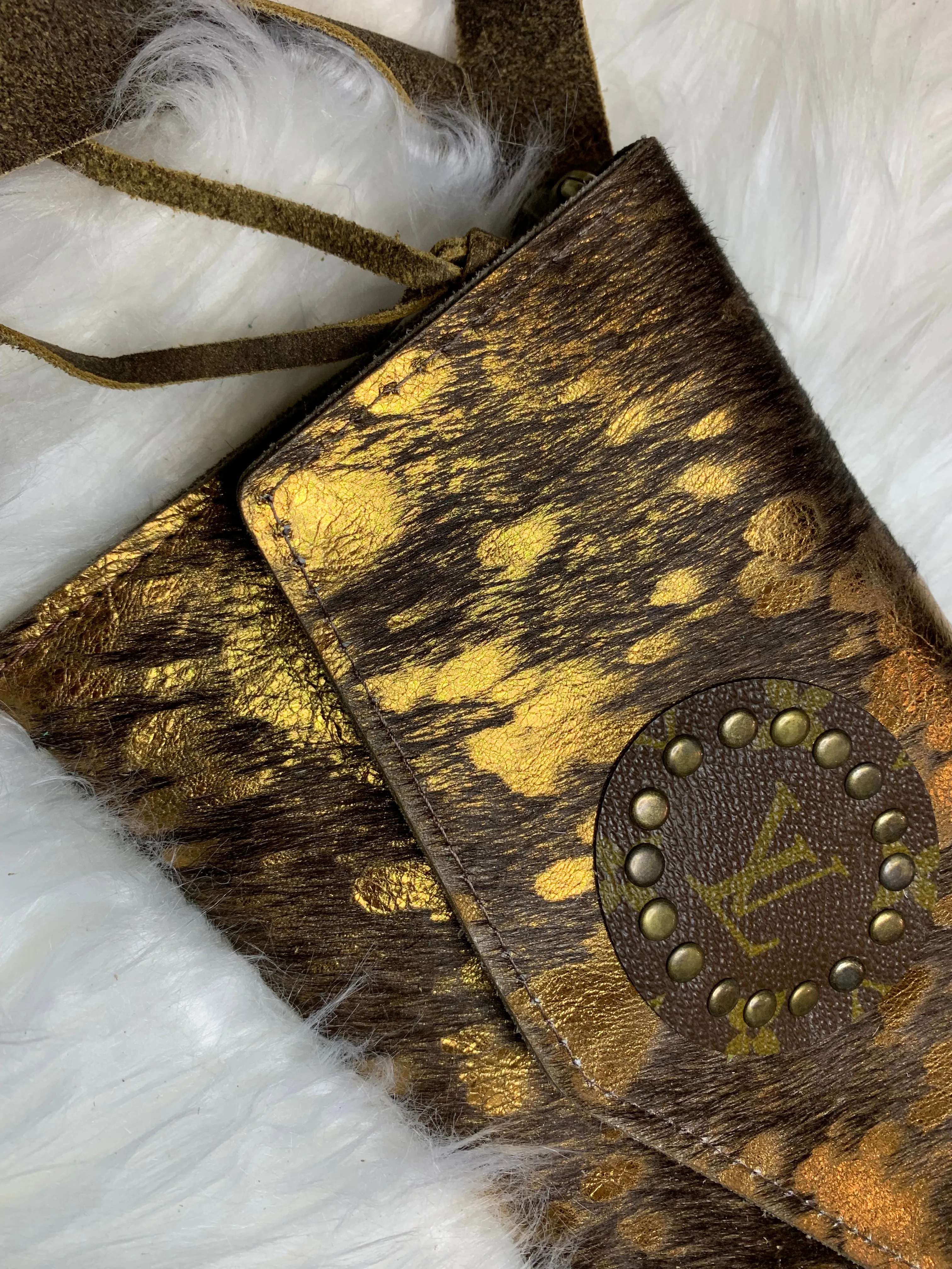 Keep It Gypsy Jordan Cowhide Crossbody