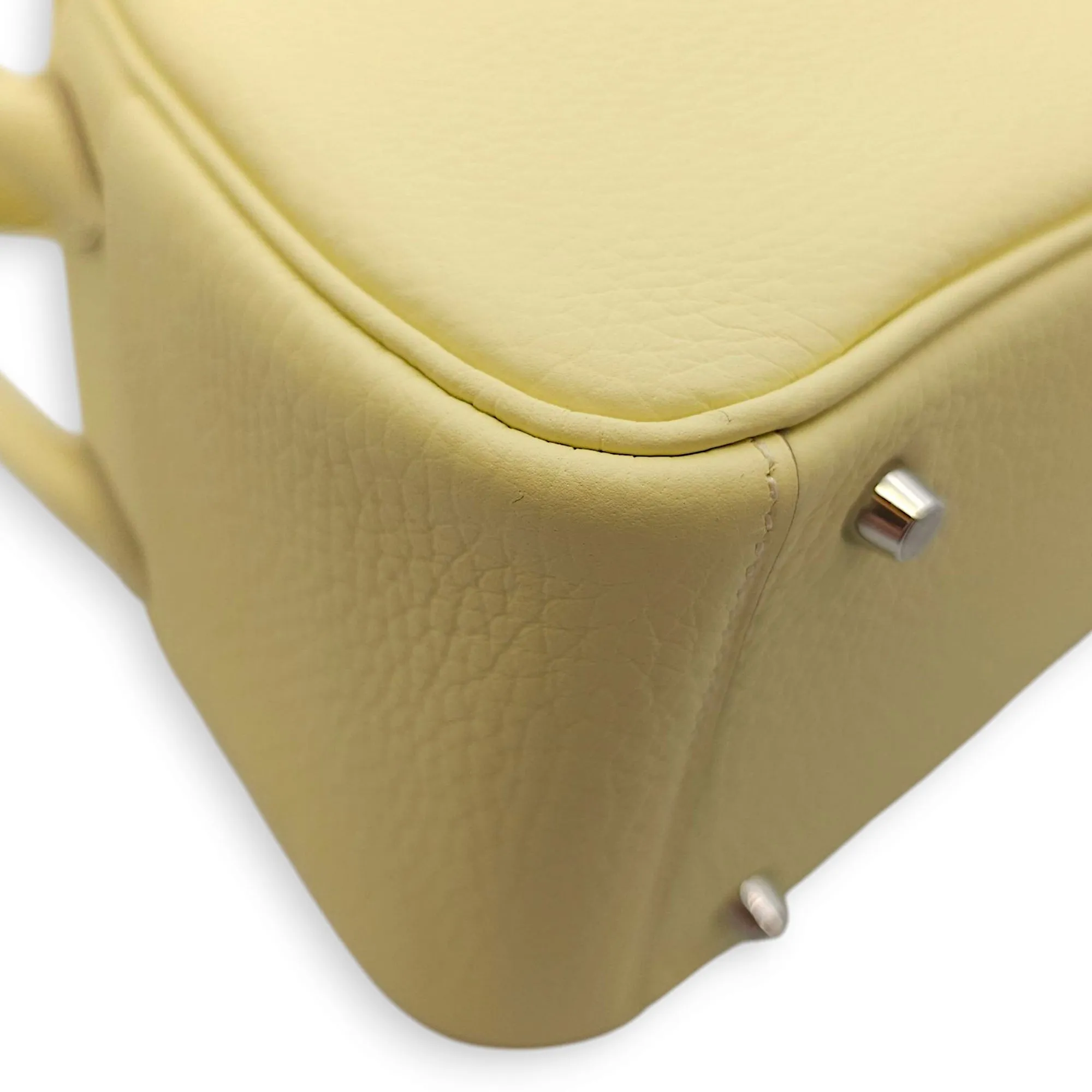 Lindy II Mini Jaune Milton in Clemence, Palladium hardware
