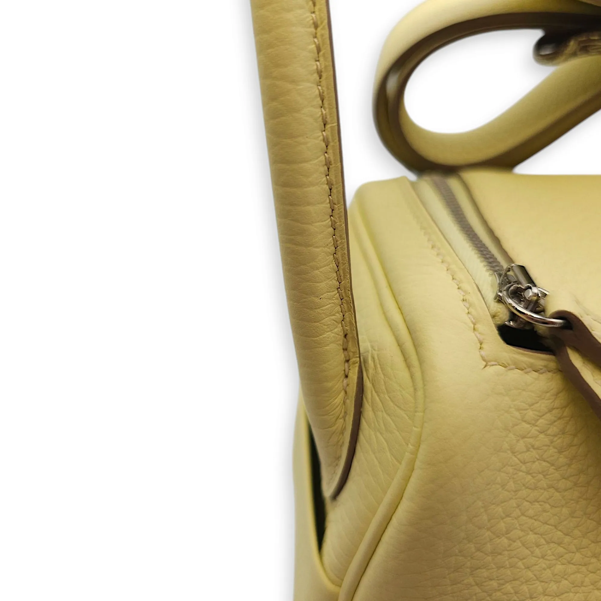 Lindy II Mini Jaune Milton in Clemence, Palladium hardware