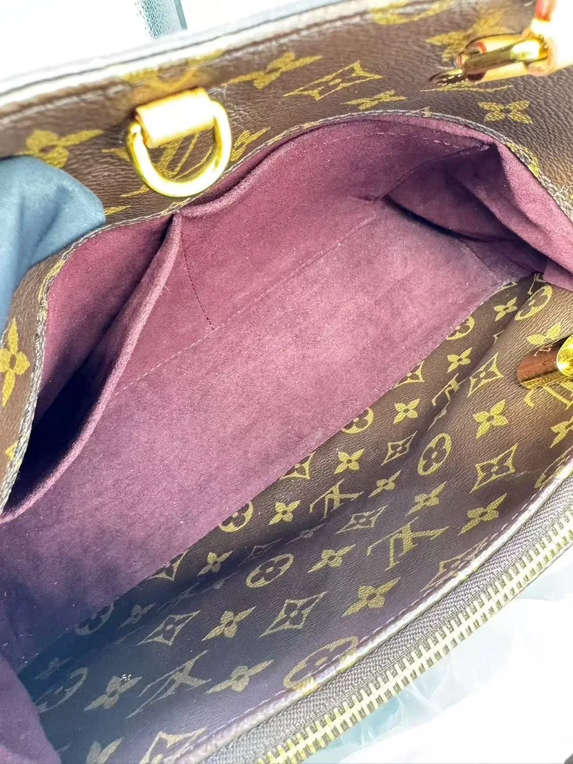 Louis Vuitton Montaigne MM Brown Handbag