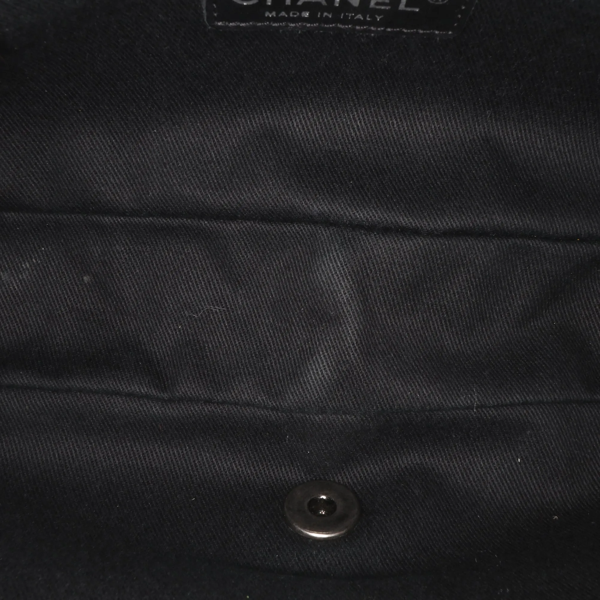 Medium Quilted Caviar Easy Flap
