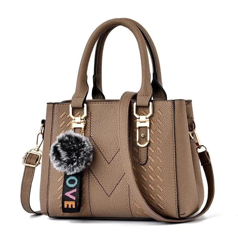 Modern Embroidery Leather Saddle Shoulder Messenger Purse Handbags for Women Perfect Bags For Everyday Use