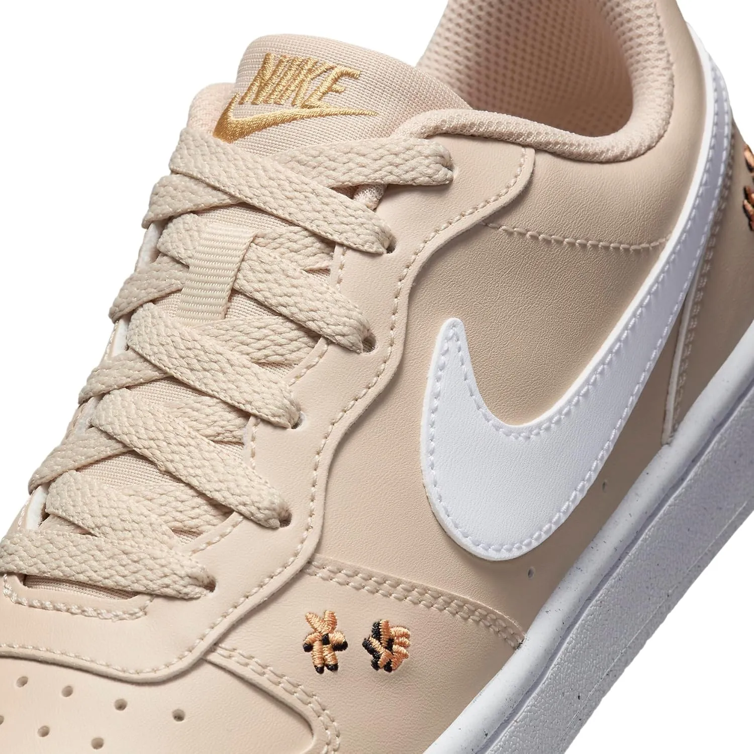 Nike Boy's Sports Low Top Shoes