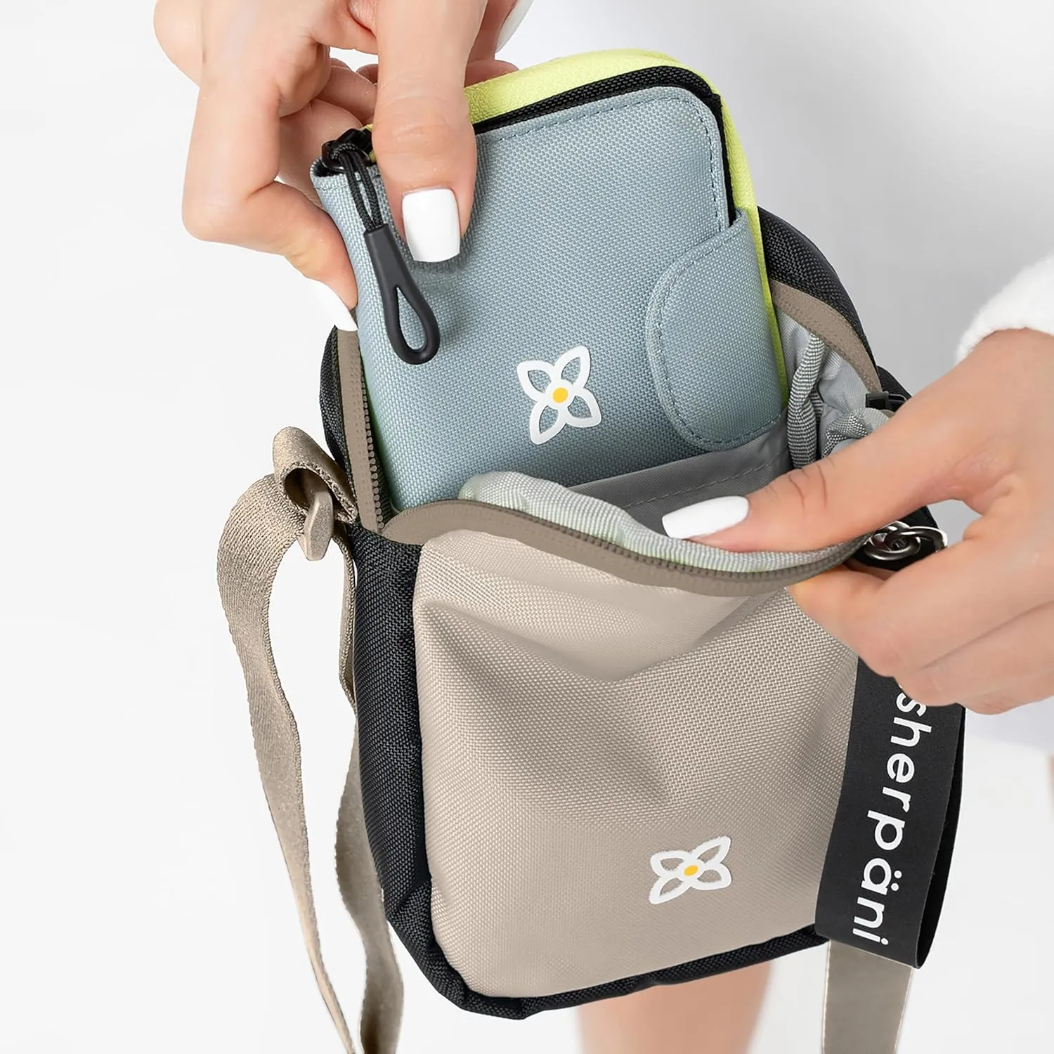 Sherpani Rogue, Mini Crossbody Bag, Shoulder Bag, Cross Body Purse, Crossbody Bags for Women, Travel Bag