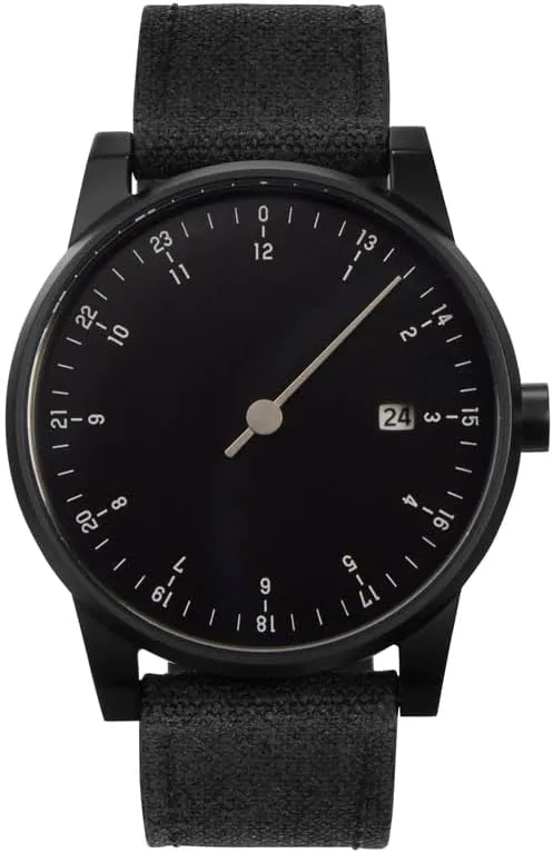 Solar 04 - All Black