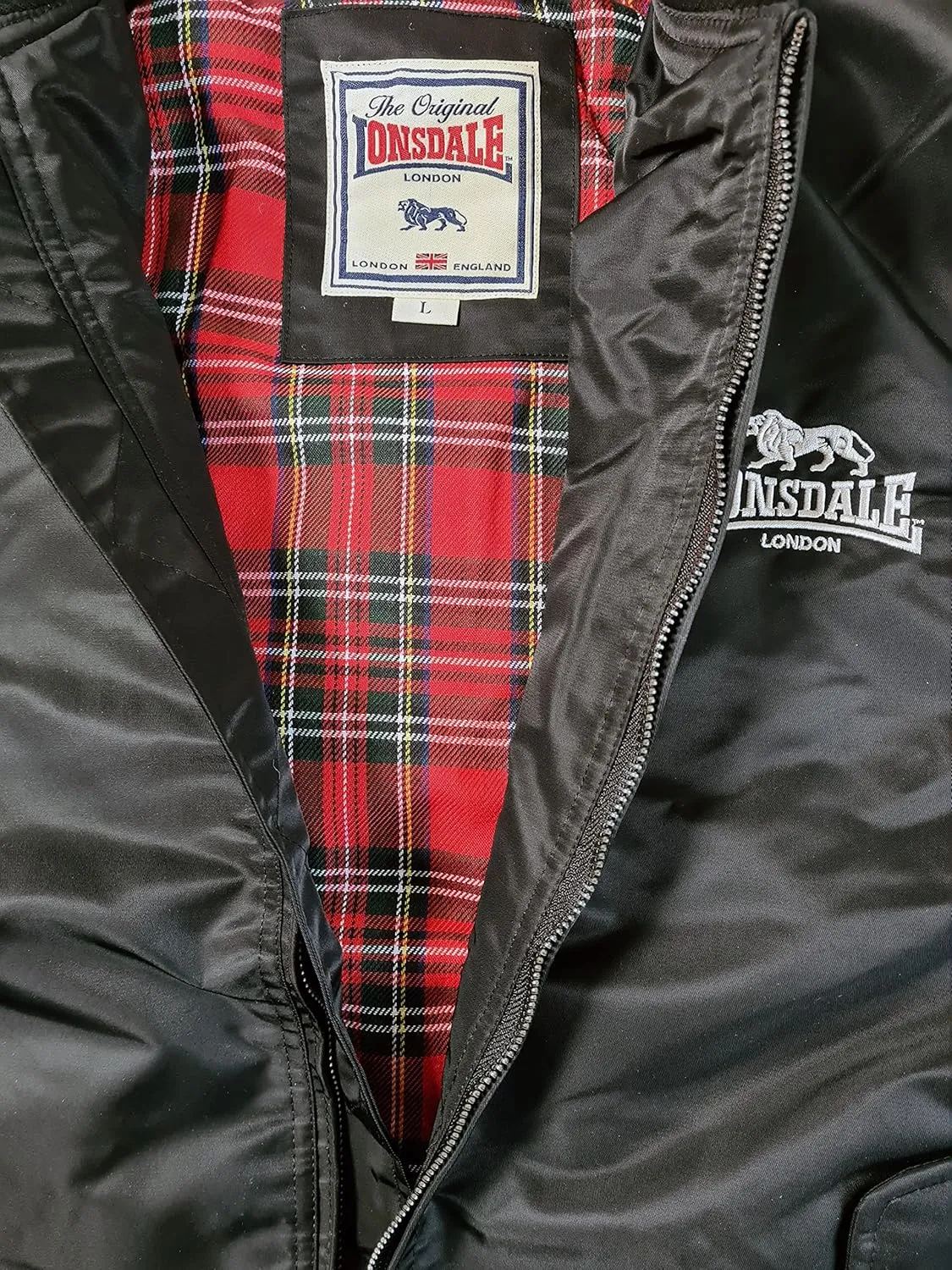 Spirit of England Lonsdale Men´s Flight Bomber MA1 Jacket Black Unique Tartan Lining Embroidered Logo Slim-Fit