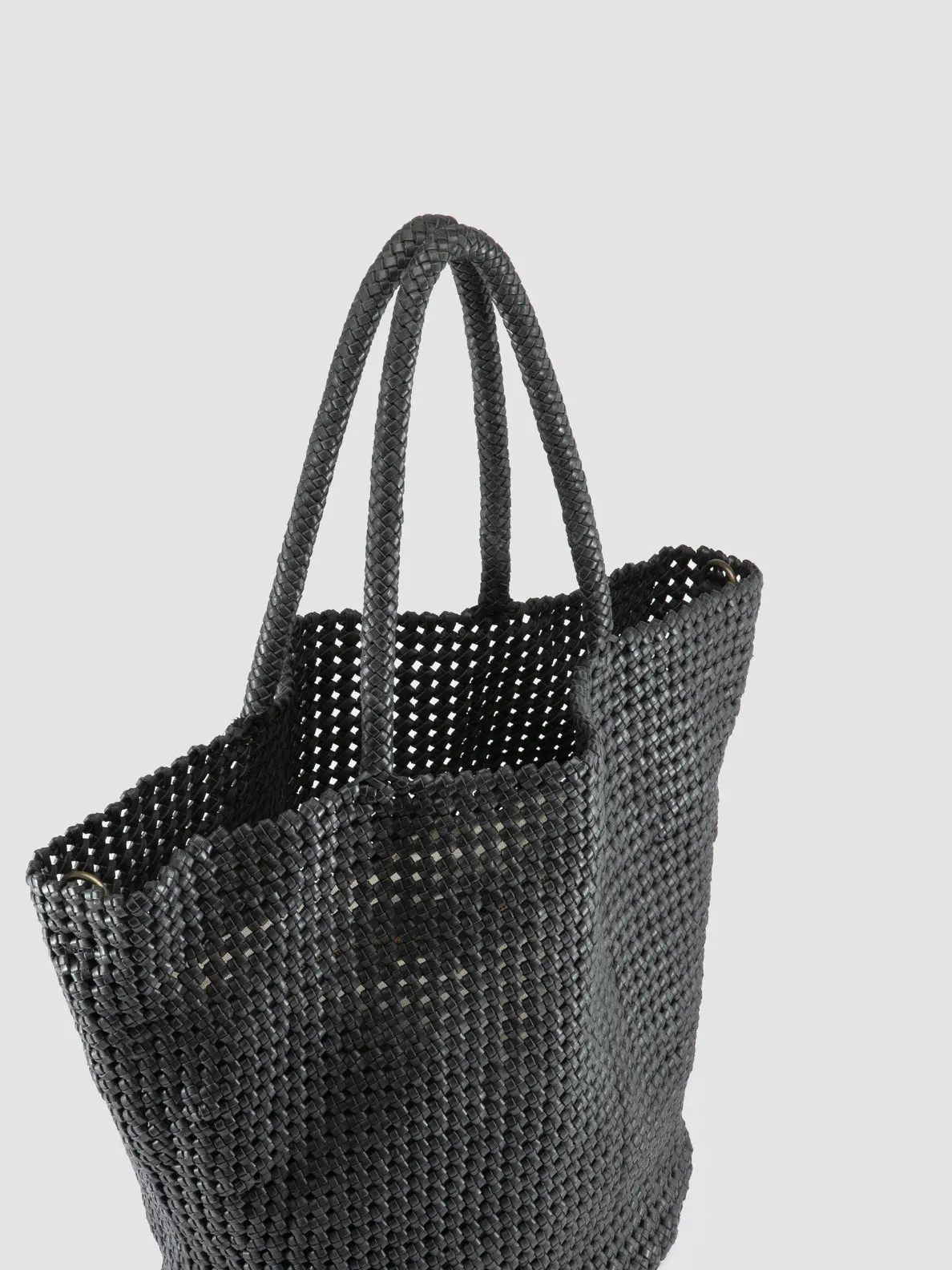 SUSAN 012 - Black Leather Shoulder Bag