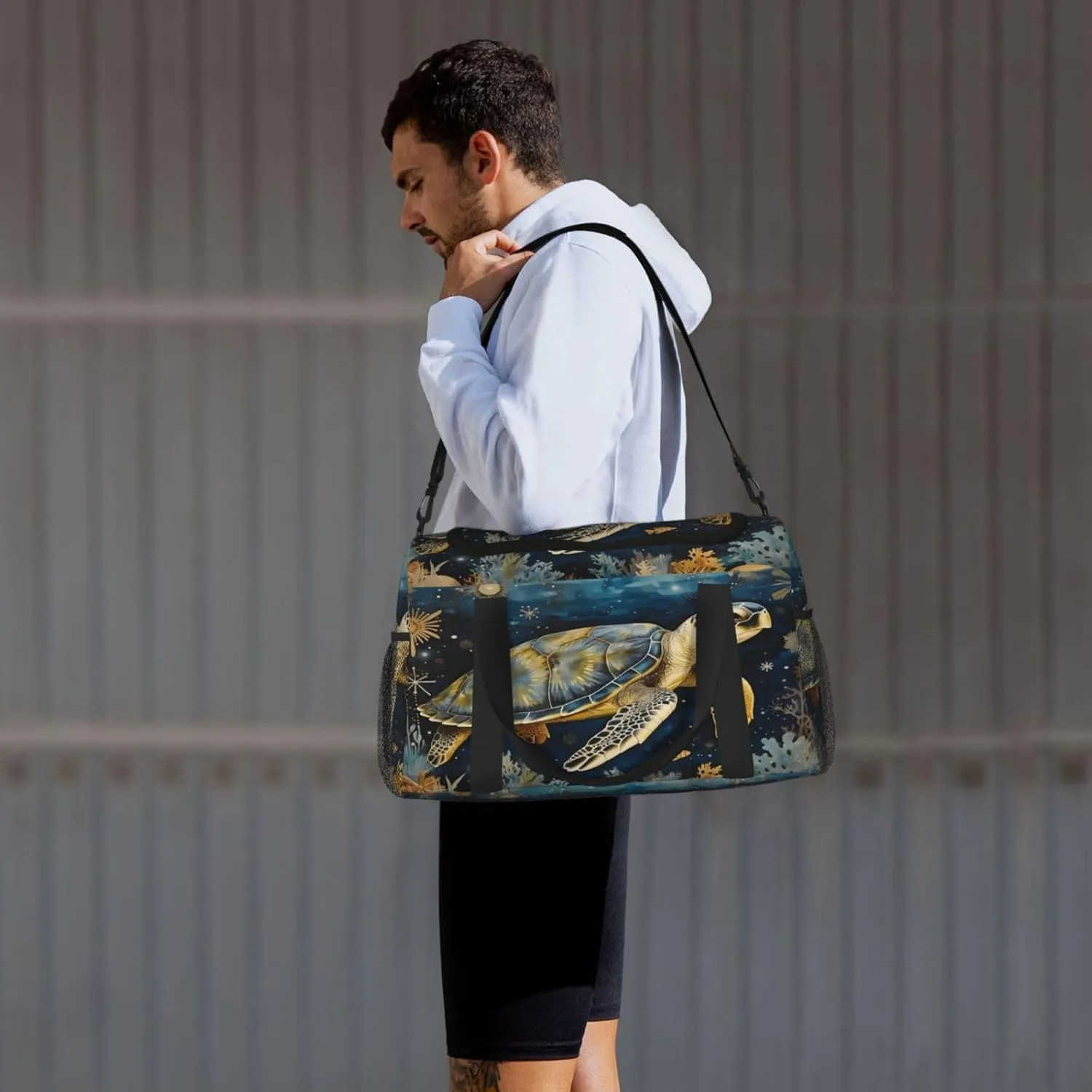 Travel Duffel Bag For Men Women, Underwater Sea Turtle Carry On Sport Gym Bag With Shoulder Strap Lightweight Waterproof Weekender Bag Overnight Bag