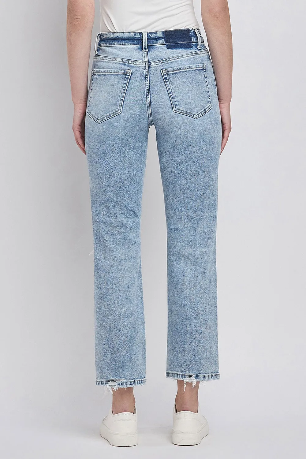 Vivid Straight Crop
