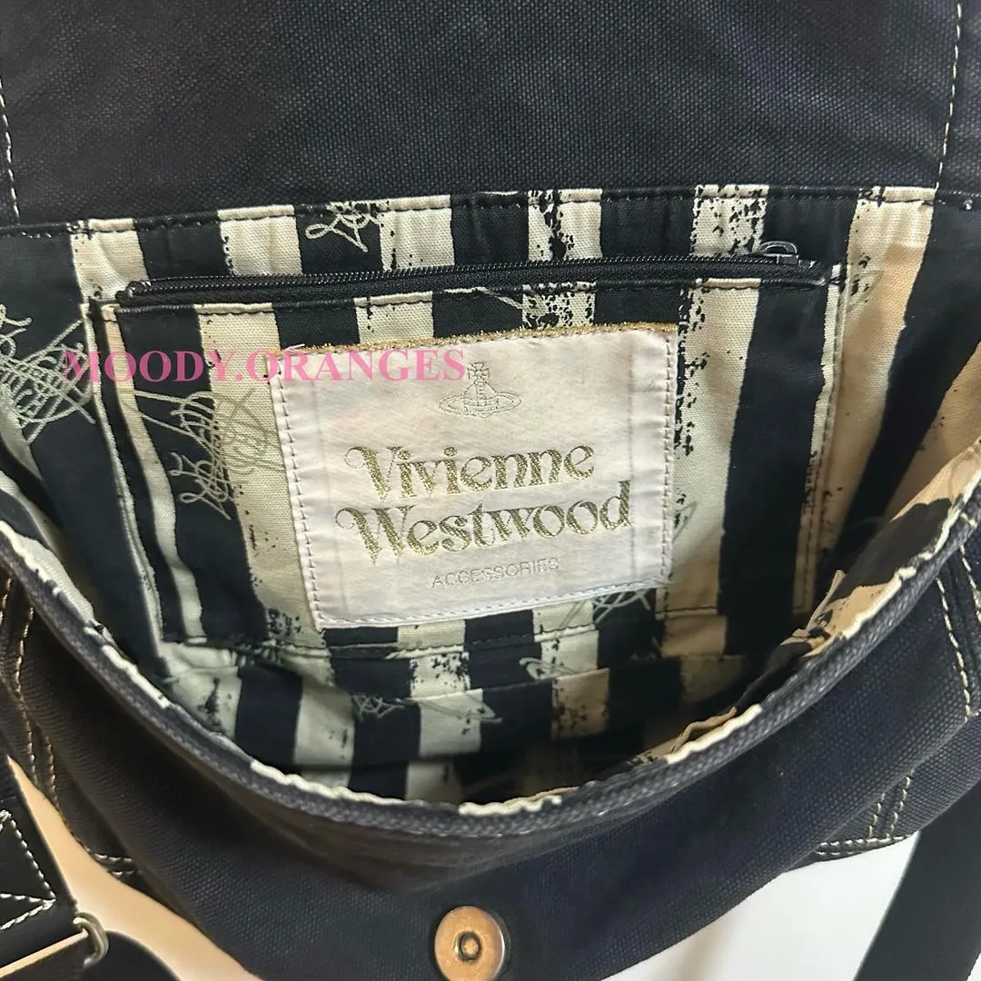 Vivienne Westwood Japanese Deadstock Vintage Crossbody Bag