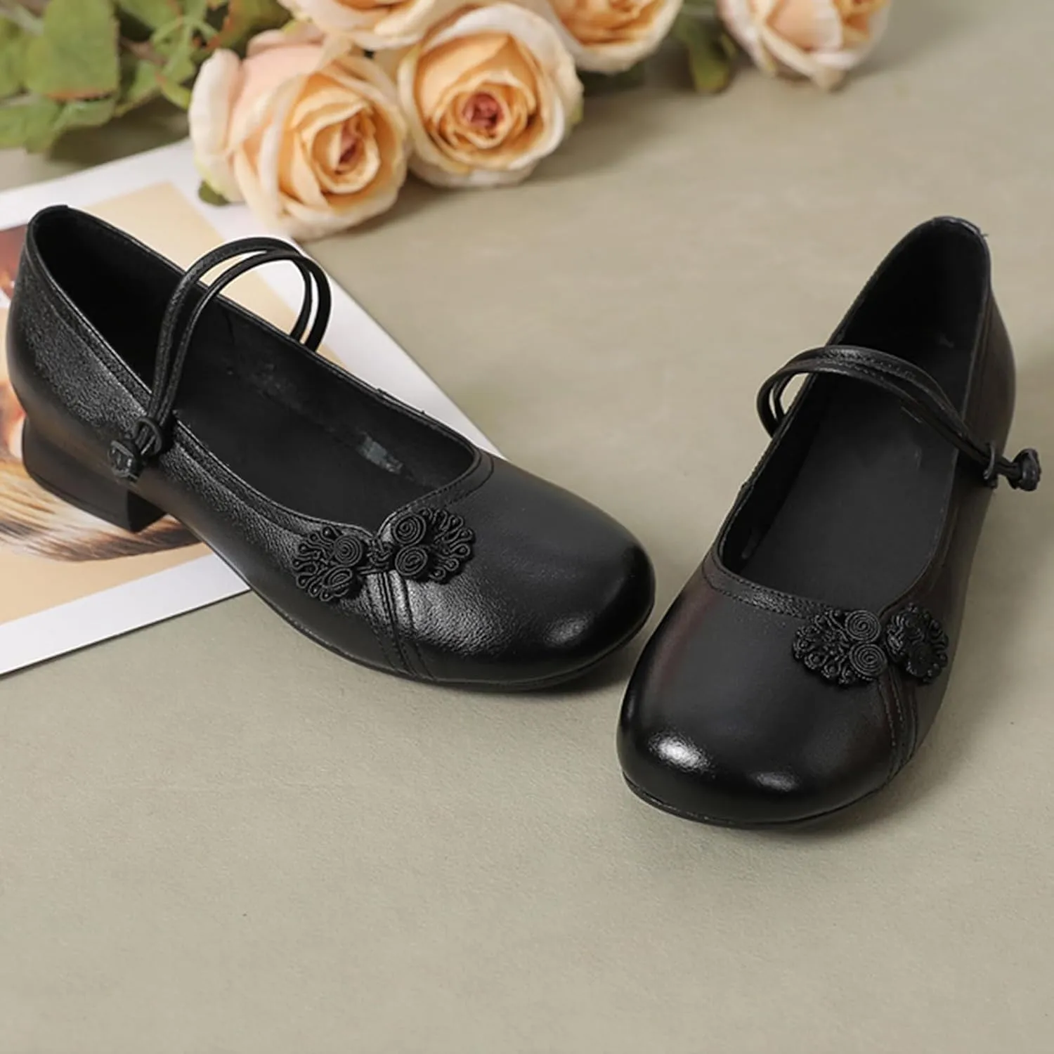 Women's Genuine Leather Low Chunky Block Heels Mary Jane Shoes Fashion Carving Closed Round Toe Shallow Mouth Slip On Dress Pumps Casual Luxury Wedding Ethnic Shoes