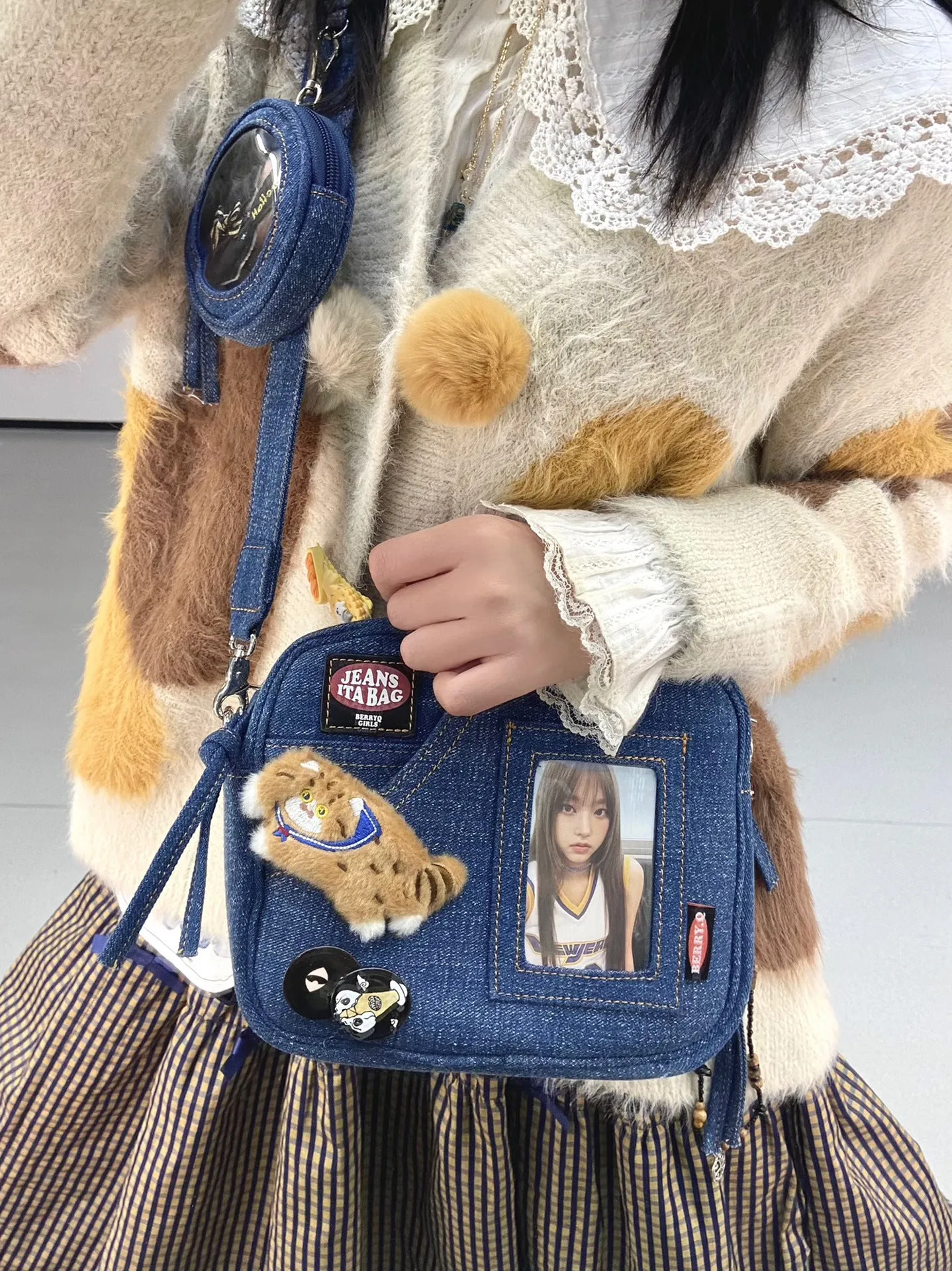 Women's Style Leisure Mini Denim Artistic Shopping Crossbody Bags